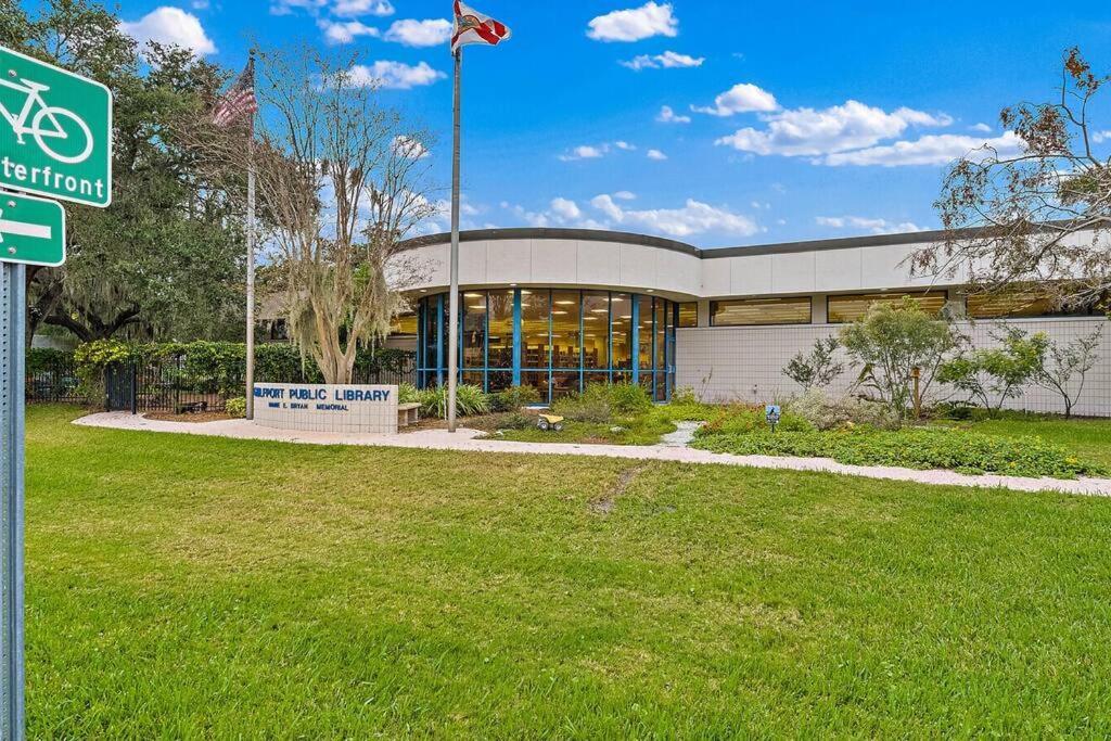 Quaint Gulfport Beach Bungalow San Petersburgo Exterior foto