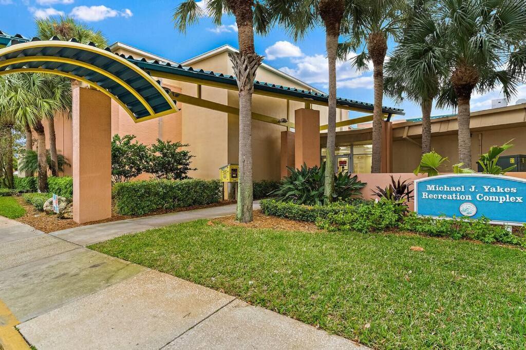 Quaint Gulfport Beach Bungalow San Petersburgo Exterior foto